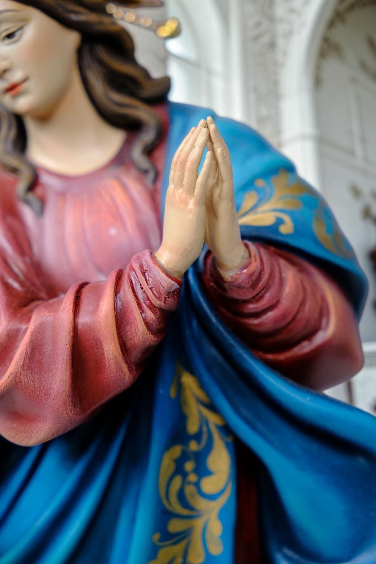 Hand-Painted Immaculate Conception Statue, Virgin Mary with Angels, 32cm Home Altar Decor