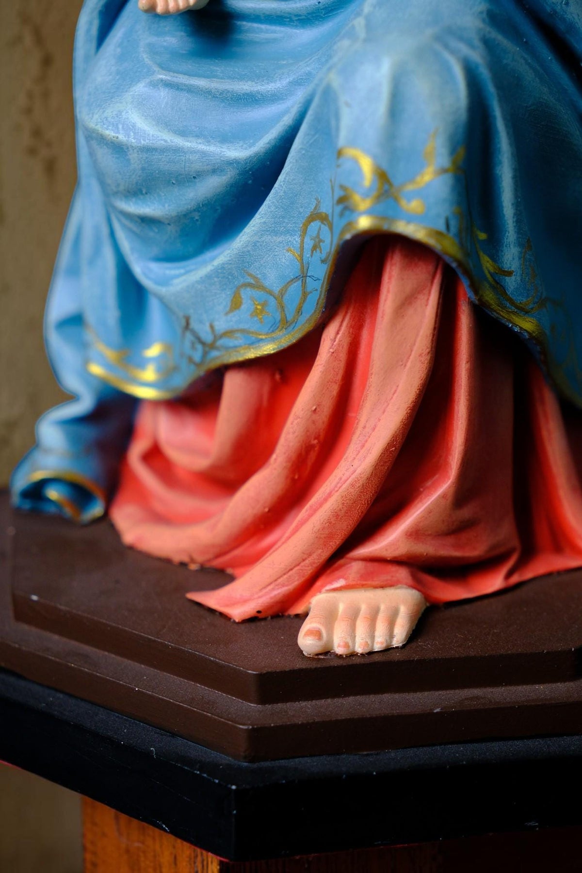 Our Lady of the Rosary Statue 30cm Crowned Virgin Mary with Child Jesus