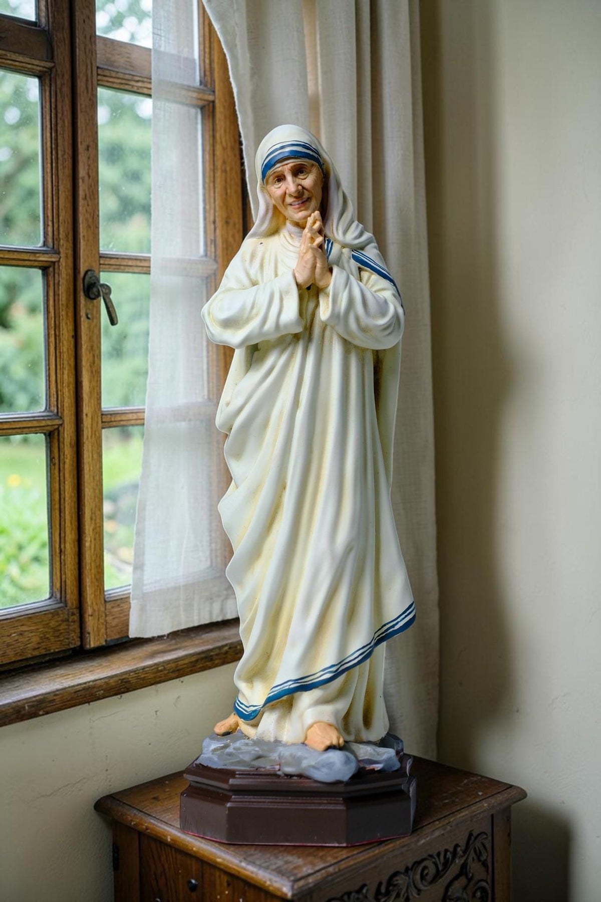 Saint Mother Teresa Statue 25cm Antique Catholic Stone Resin Religious Figurine