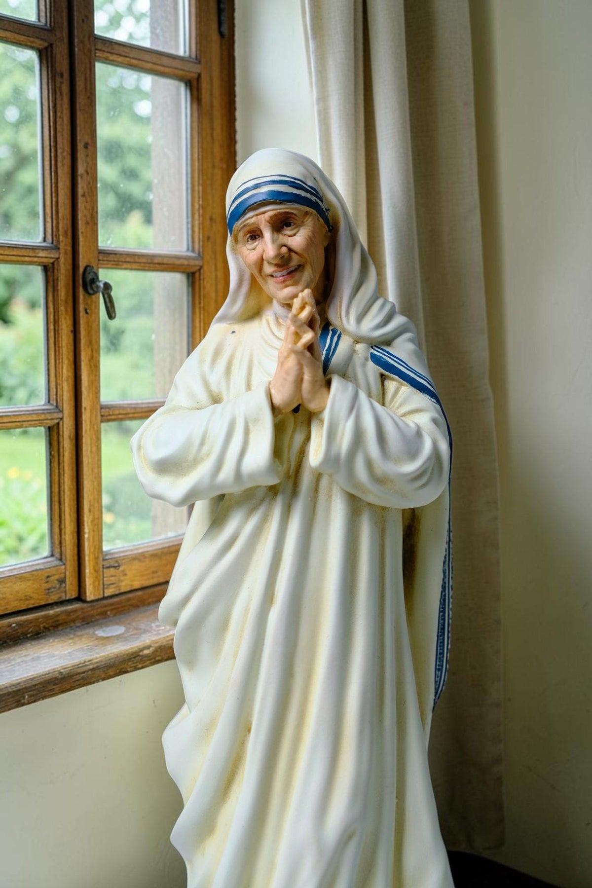 Saint Mother Teresa Statue 25cm Antique Catholic Stone Resin Religious Figurine