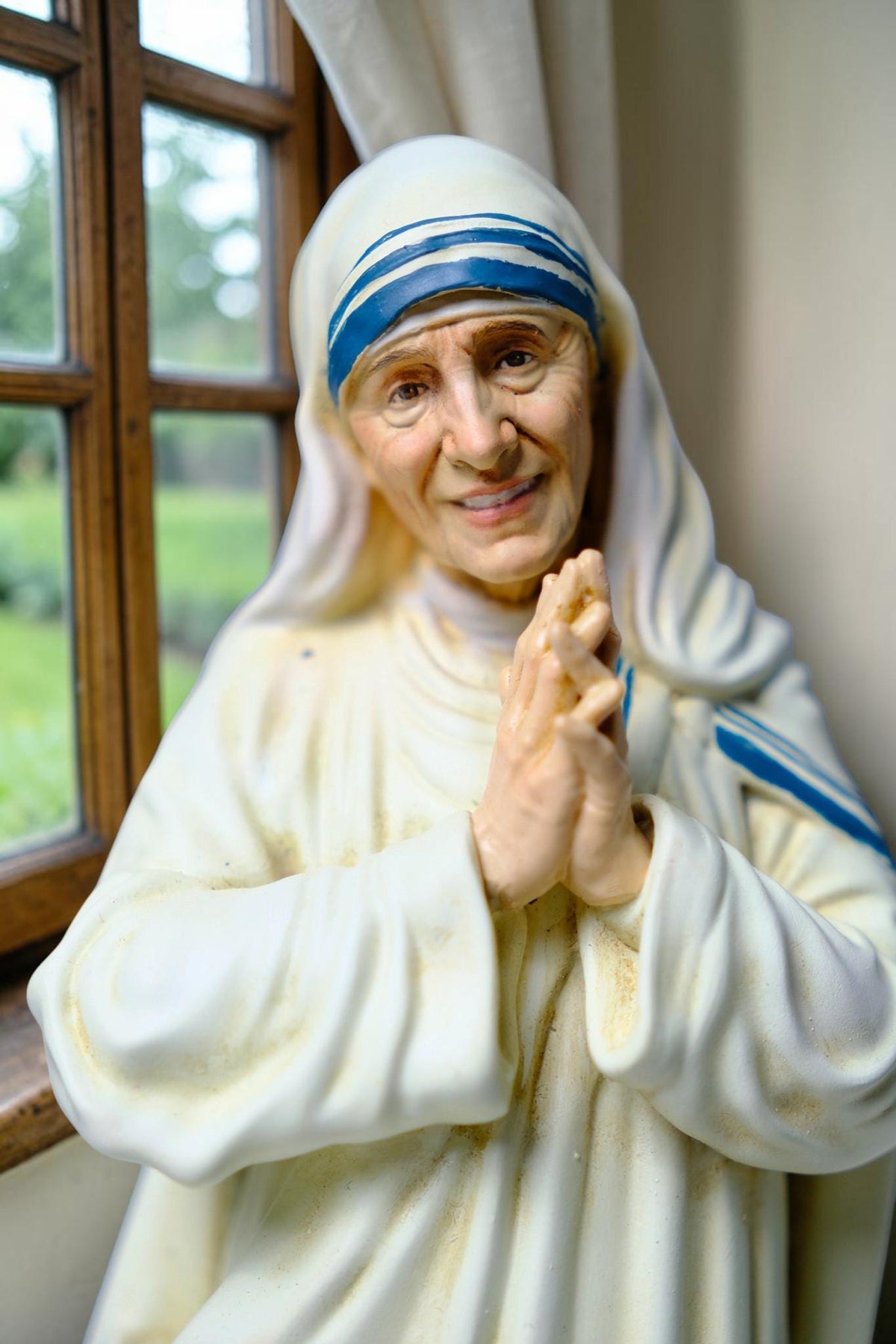 Saint Mother Teresa Statue 25cm Antique Catholic Stone Resin Religious Figurine