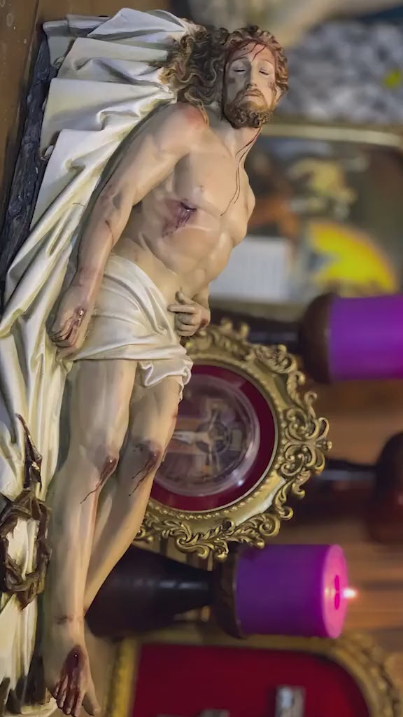 Jesus Entombment Statue, Hand-Painted Composite and Stone Powder, 25/40 cm